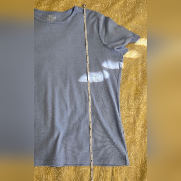 LL Bean Supima Tee Shirt. XL. - Picture 5 of 5